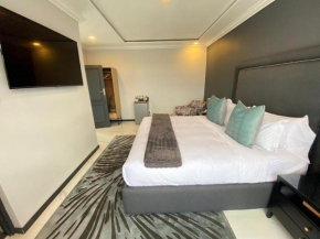 Luxurious Mangethe Suite - 2206